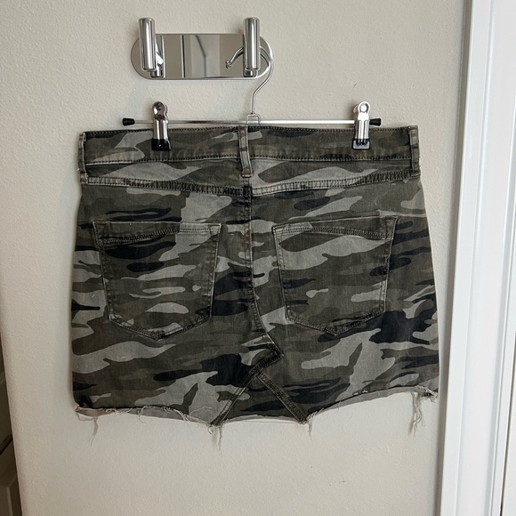 Express camo skirt - Picture 3 of 5